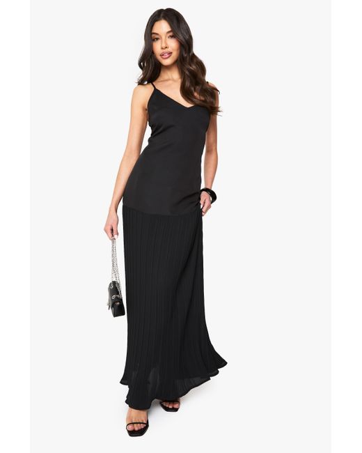 Boohoo Dropped Waist Pleated Maxi Dress in Black | Lyst UK Boohoo Dropped Waist Pleated Maxi Dress in Black | Lyst UK