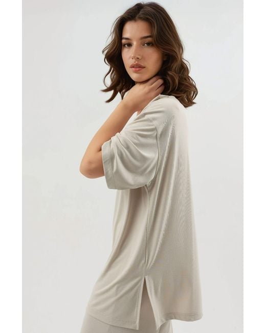 Busem Multicolor Slit Detailed Crew Neck Short Sleeve T-Shirt