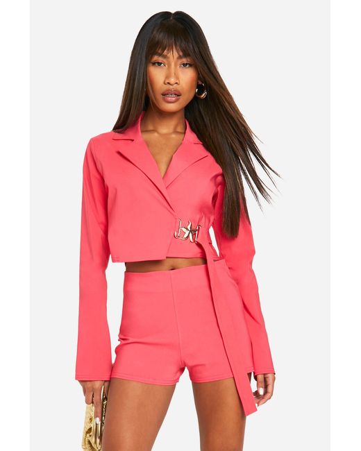 Boohoo Red Super Stretch Trim Detail Tie Waist Cropped Blazer