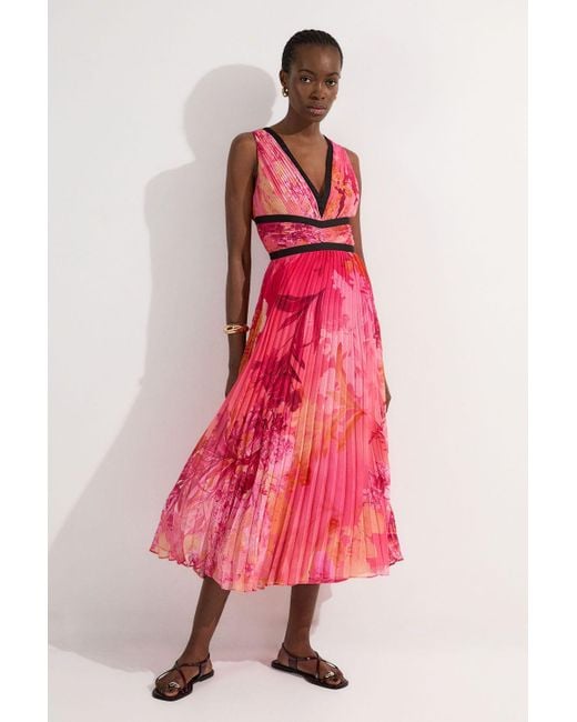 Karen Millen Pleated Floral Bodice Detail Woven Maxi Dress in Pink