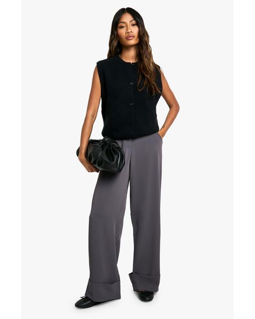 Boohoo Black Turn Cuff Wide Leg Relaxed Fit Tailored Trousers