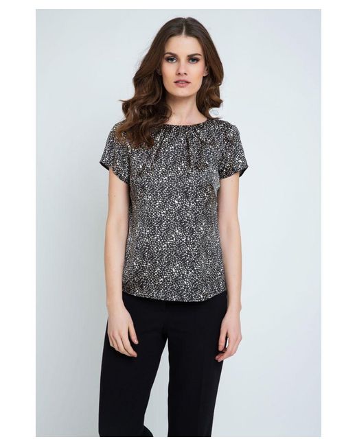 Conquista Black Short Sleeve Satin Viscose Top By Fashion