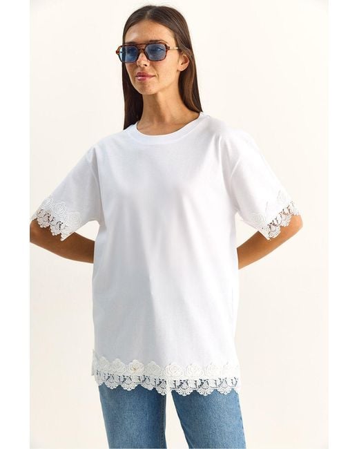 Bianco Lucci White Oversized Crew Neck Cotton T-Shirt