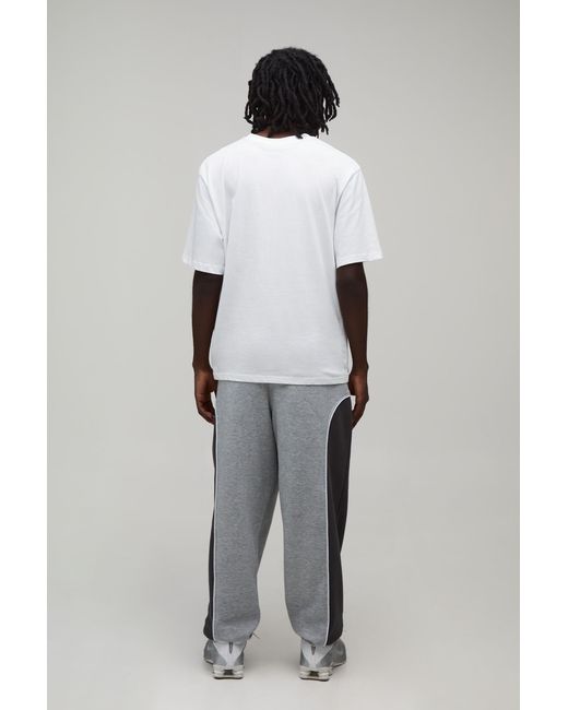 BoohooMAN Gray Baggy Fit Panelled Cuffed Jogger for men