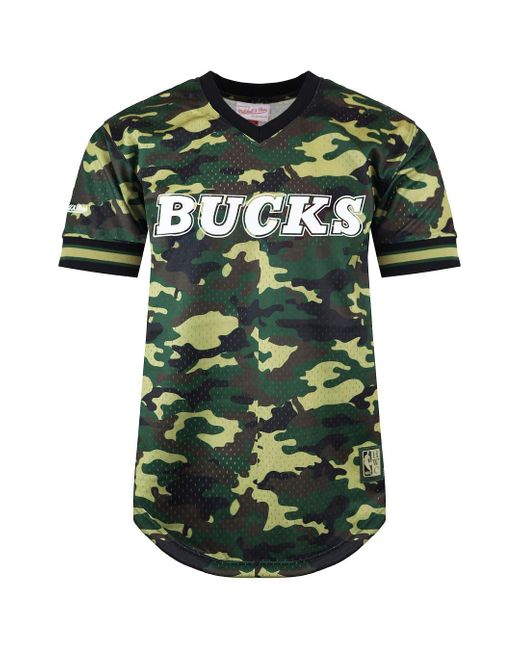 Mitchell & Ness Green Milwaukee Bucks T-Shirt for men