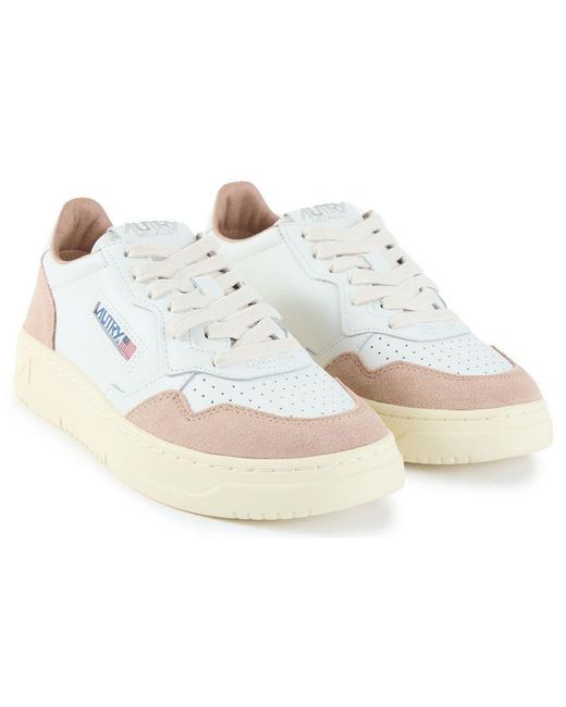 Autry White Medalist Low Trainers
