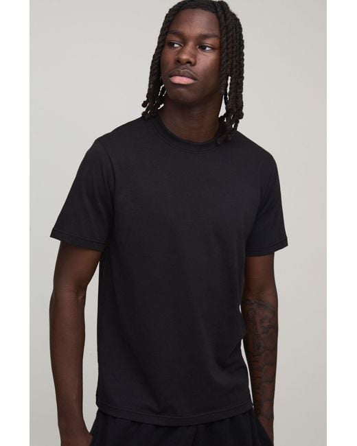 BoohooMAN Black Basic Slim Fit Crew Neck T-Shirt for men
