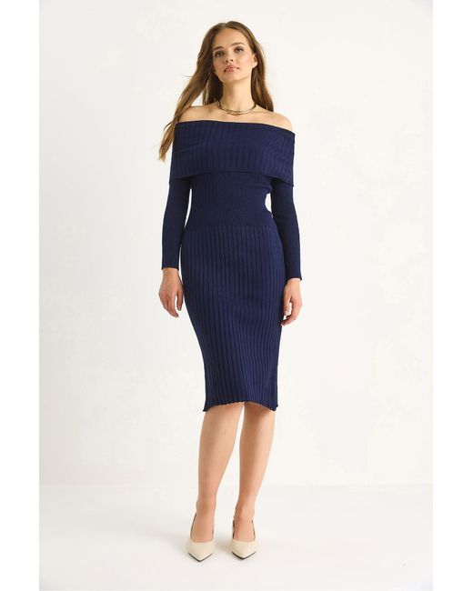 Bianco Lucci Blue Ribbed Midi Dress