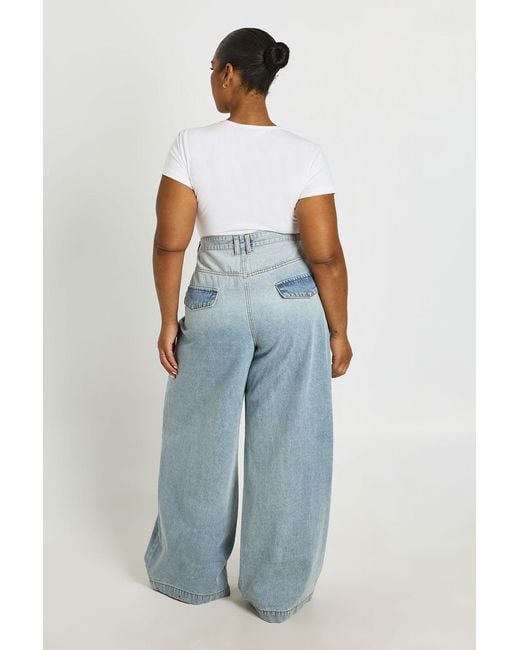 Boohoo Blue Plus Pleated Back Pocket Detail Wide Leg Jean