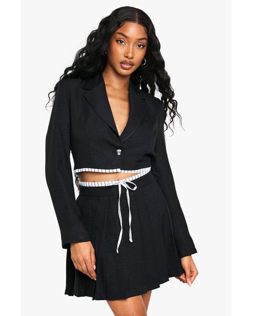 Boohoo Black Tailored Woven Pleated Mini Skirt