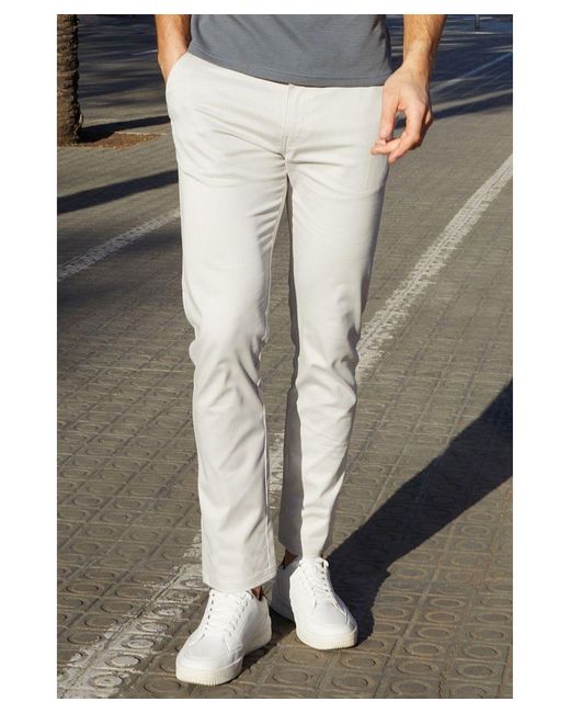 Threadbare White Off 'Laurito' Cotton Regular Fit Chino Trousers With Stretch for men