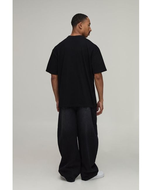 BoohooMAN Black Oversized Outkast License Print T-Shirt for men