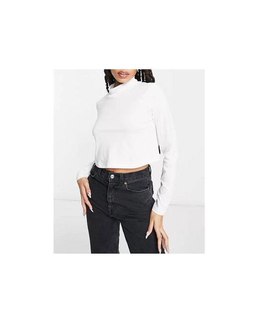 The North Face Nekku High Neck Cropped Long Sleeve Top In White
