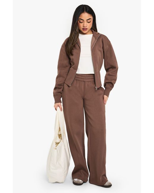 Boohoo Brown Seam Detail Straight Leg Jogger