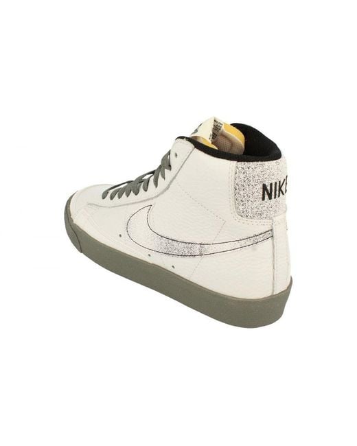 Nike Black Blazer Mid 77 Emb Trainers for men