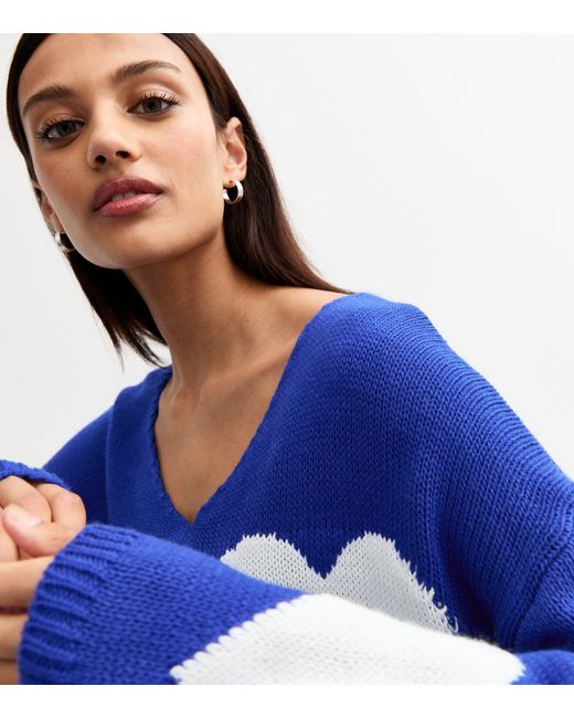 Gini London Blue V Neck Oversized Heart Knit Jumper