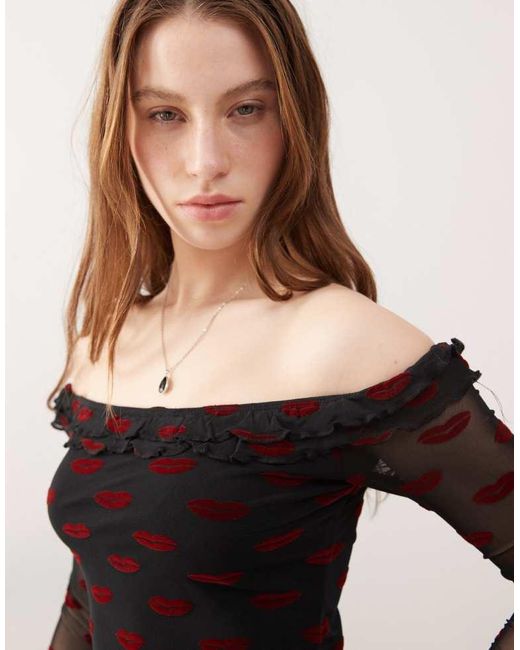 Motel Black Nihal Flocked Lips Print Bardot Top