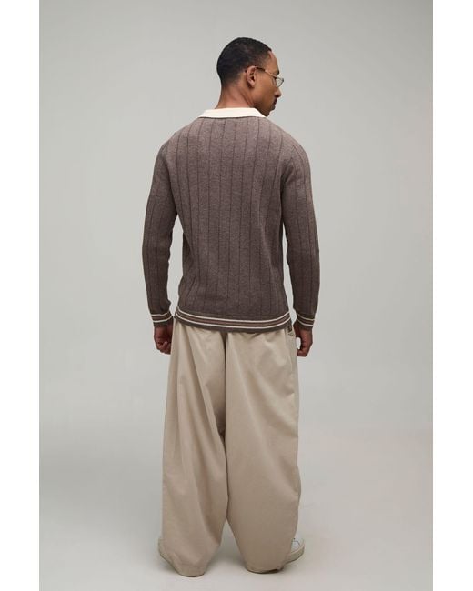 BoohooMAN Brown Regular Fit V Neck Ribbed Knitted Polo for men