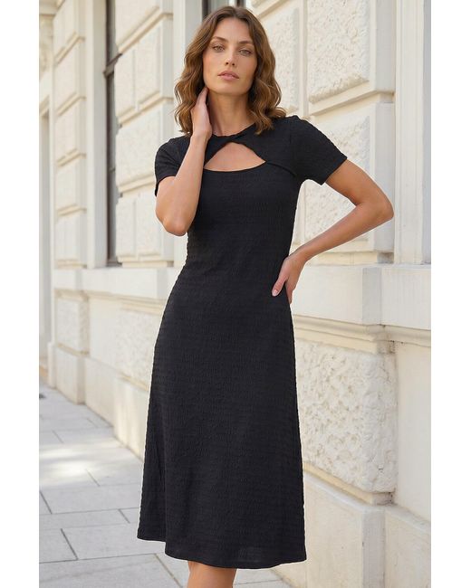 Roman Black Petite Keyhole Dress
