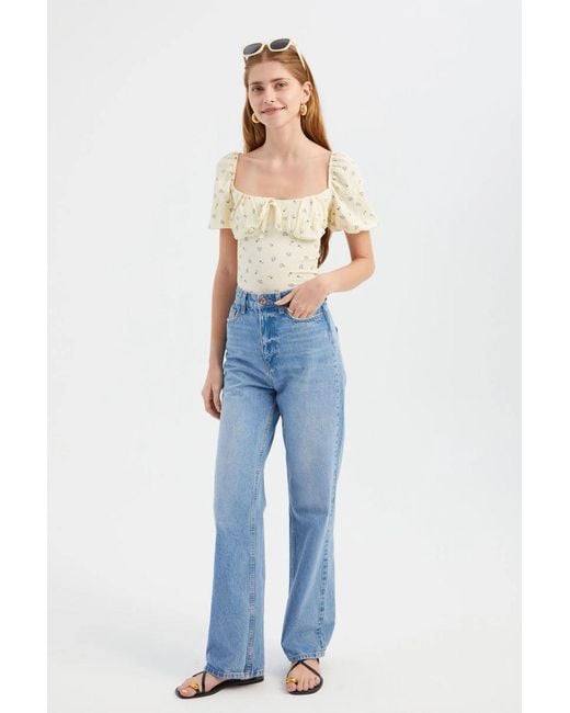 Hiccup Blue Floral Sweetheart Neck Short Sleeve Blouse