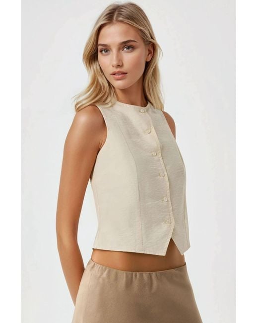 Hiccup White Crew Neck Sleeveless Waistcoat