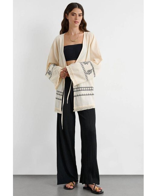 Hiccup White Abstract Bell Sleeves Tie Front Kimono