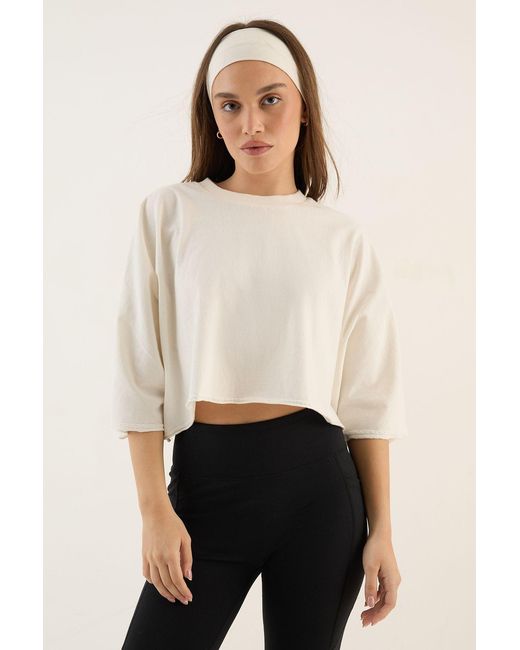 DSGN Studio Natural Heavyweight Washed Oversized Short Sleeve Crop T-Shirt