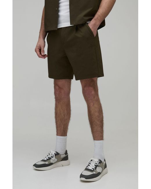 BoohooMAN Green Slim Fit Mid Length Technical Short for men