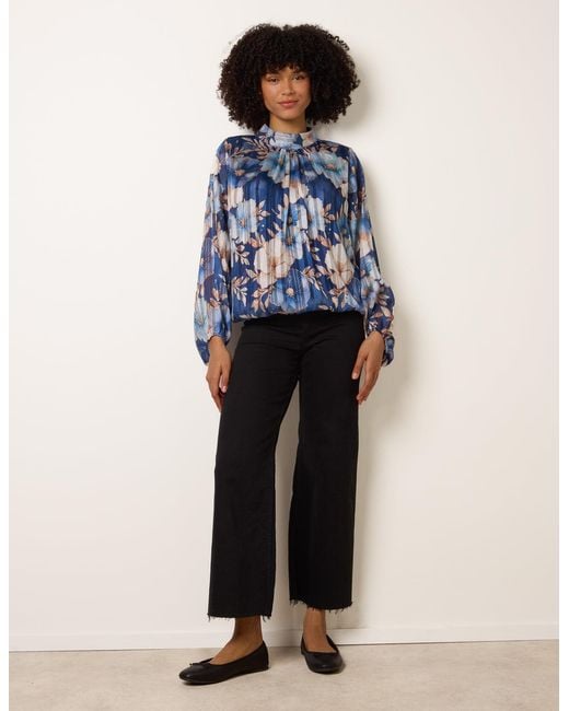 Blue Vanilla Blue Floral Metallic Puffball Top