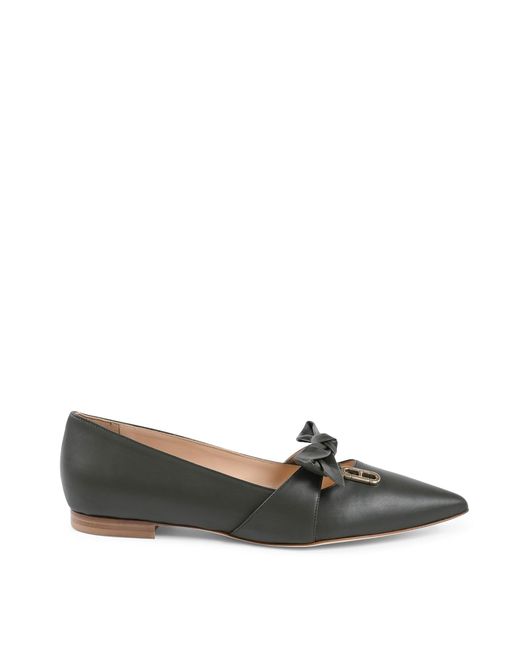 Dee Ocleppo Dominic in het Gray