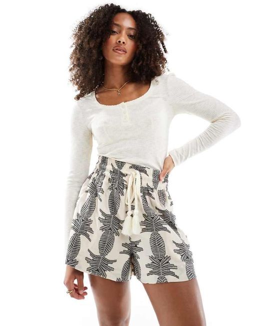 ASOS White Pull On Boxer Shorts