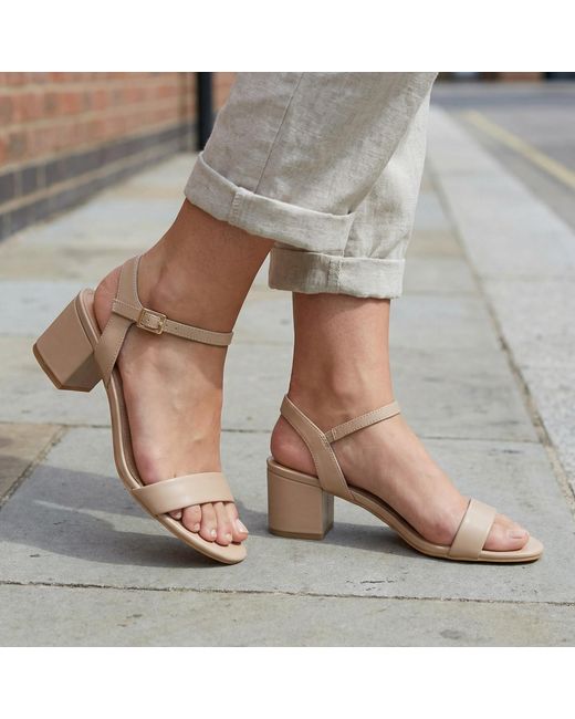Wynsors Gray Block Heeled Sandals Hallie Buckle Nude