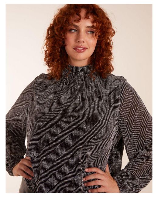 Blue Vanilla Gray Curve Puffball High Neck Top