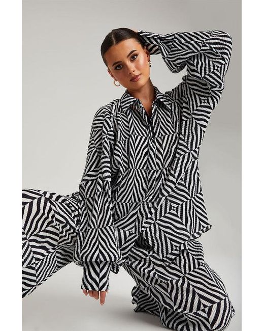 Urban Bliss Gray Mono Plisse Shirt