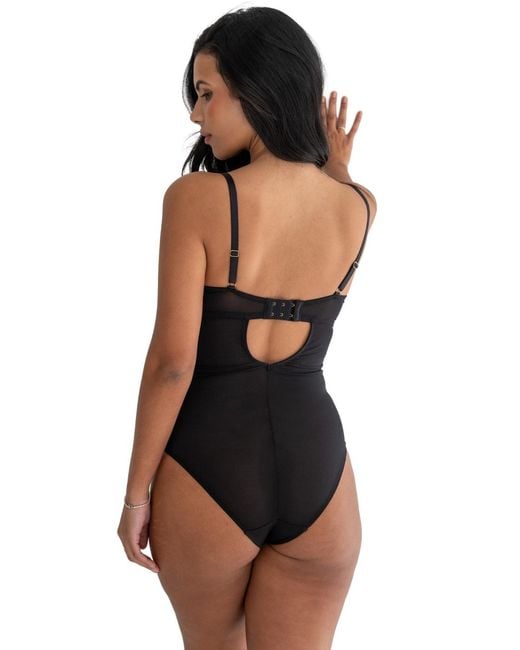 Pour Moi Black 99505 Geo Sculpt Smoothing Body