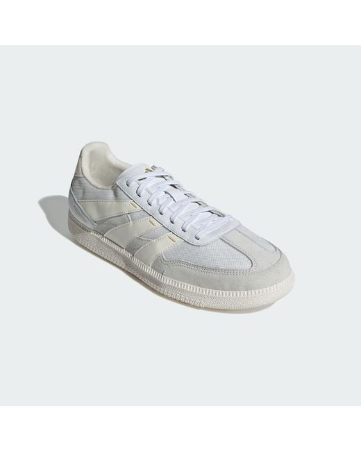 Adidas Originals White Predator Freestyle Indoor Boots for men