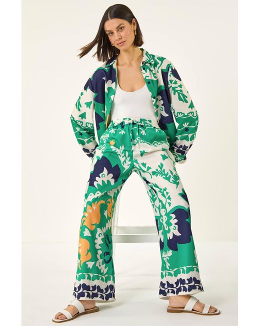Roman Green Border Print Cropped Wide Leg Trouser