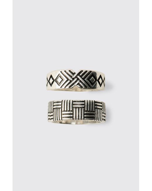 BoohooMAN Metallic Two Pack Patterned Rings for men