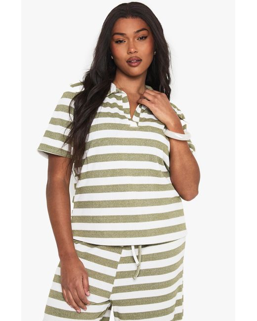 Boohoo Green Plus V Neck Collared Knitted Top