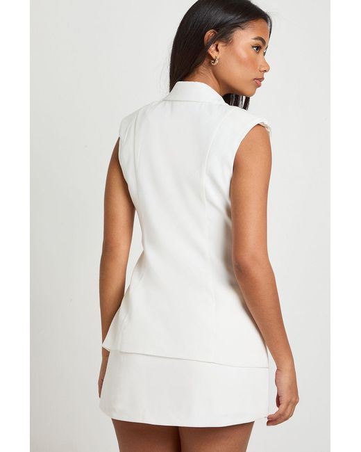 Boohoo White Button Detail Tailored Mini Skort