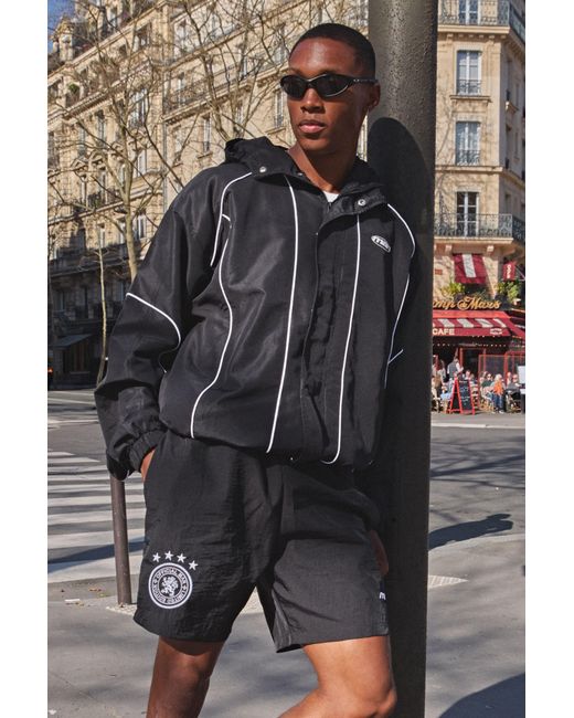 BoohooMAN Black Regular Fit Piping Hooded Cagoule for men