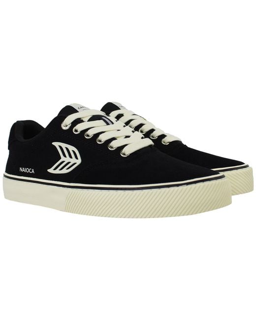 CARIUMA Black Naioca Pro Plimsolls