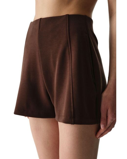 Penti Brown Oversized Knitted Shorts