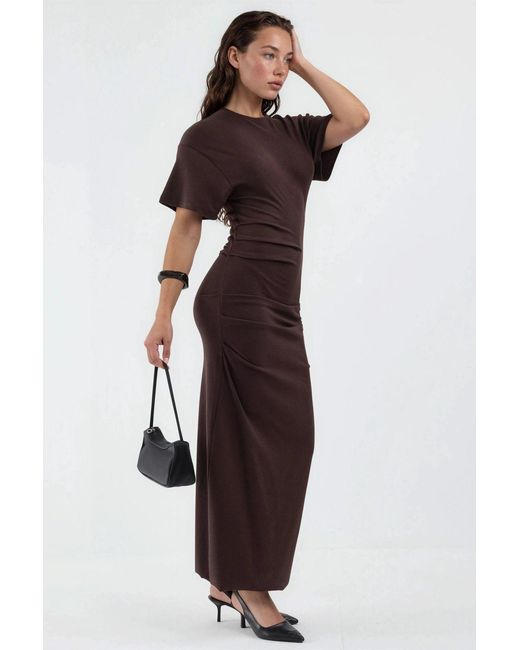 Busem Brown Solid Crew Neck Bodycon Midi Dress