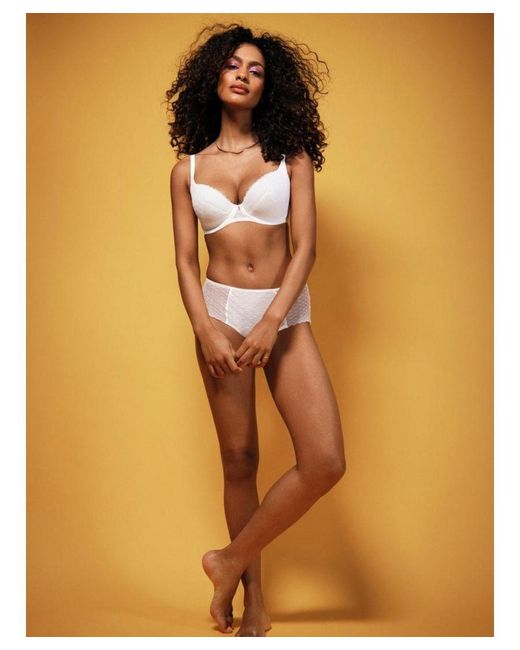 Freya White Signature Short