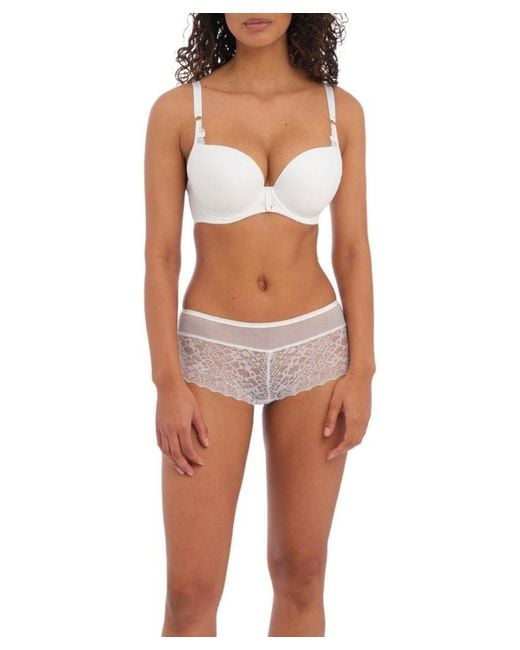 Freya White Temptress Short