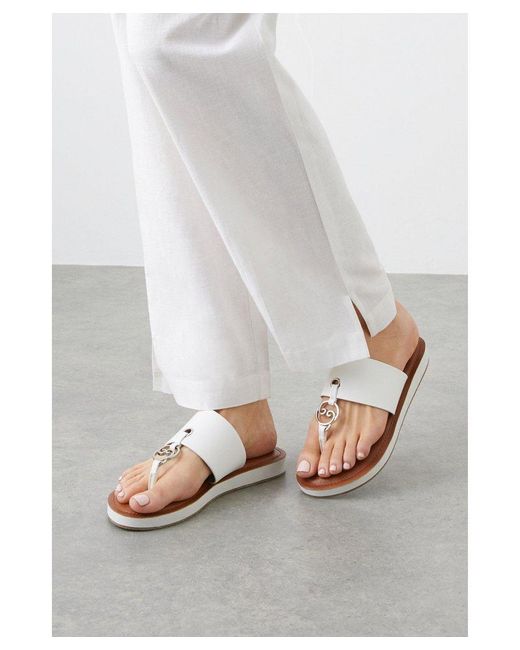 Wallis White Fiorella Hardware Detail Toe Post Flat Sandals