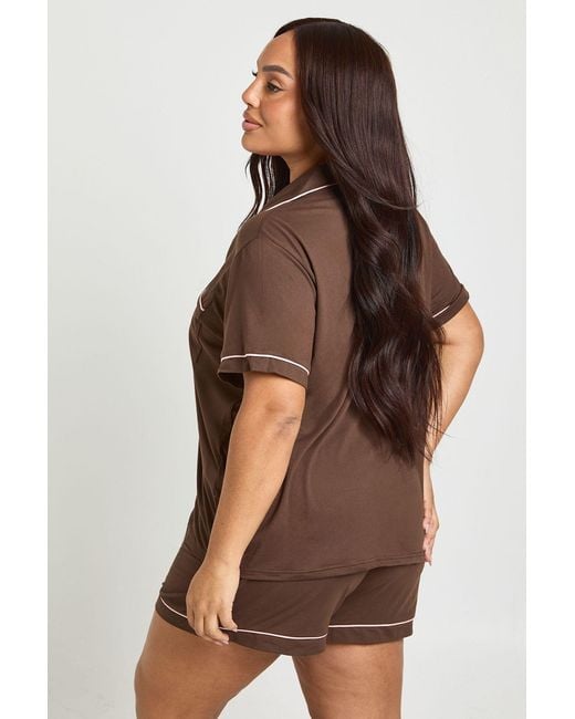 Boohoo Brown Plus Jersey Piping Short Sleeve And Shorts Pyjama Set