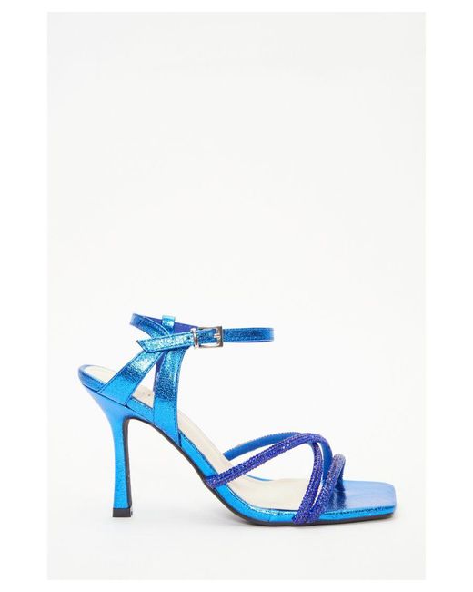 Quiz blue store sandals