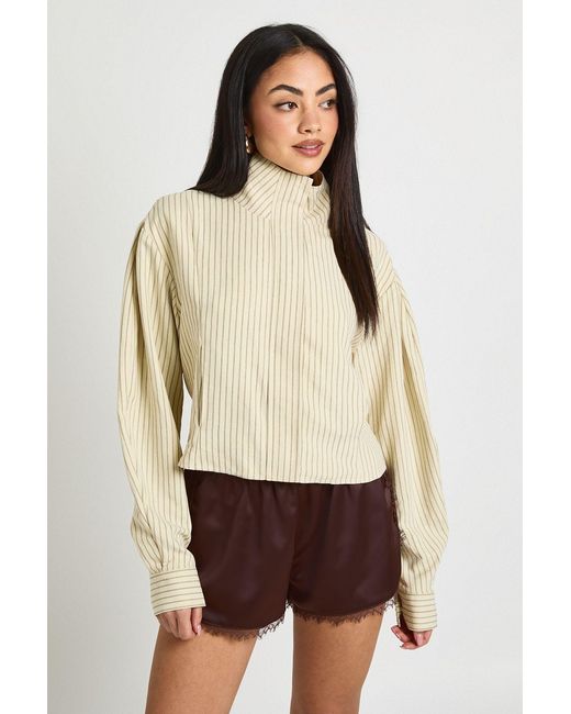 Boohoo Natural Lace Trim Runner Short